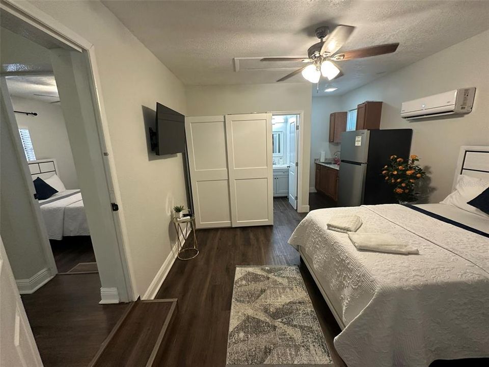 For Sale: $699,900 (5 beds, 3 baths, 2058 Square Feet)