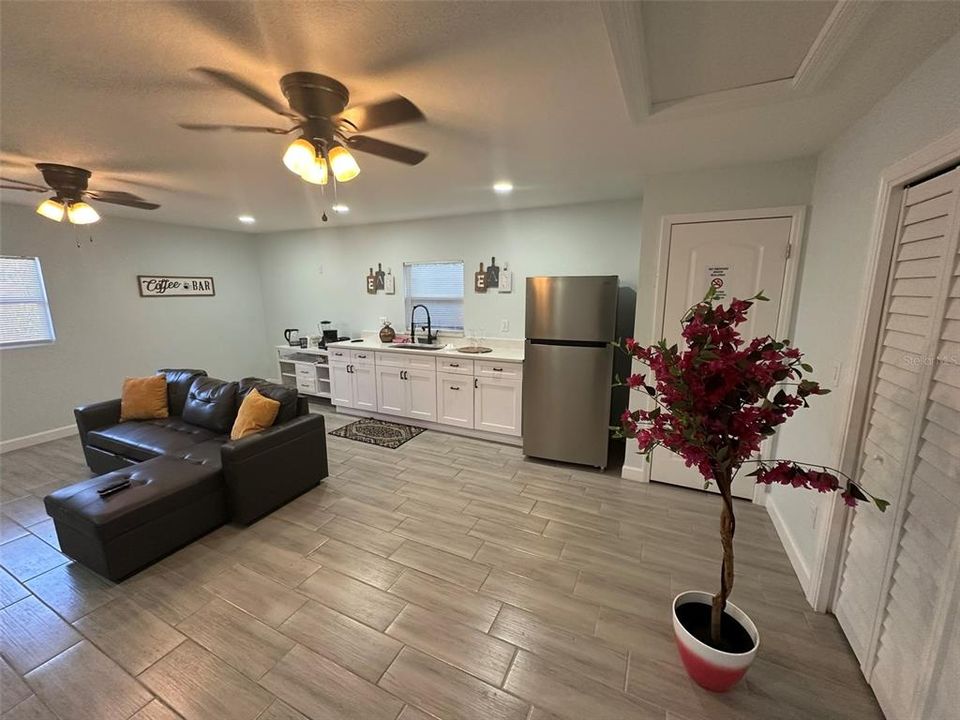 For Sale: $699,900 (5 beds, 3 baths, 2058 Square Feet)