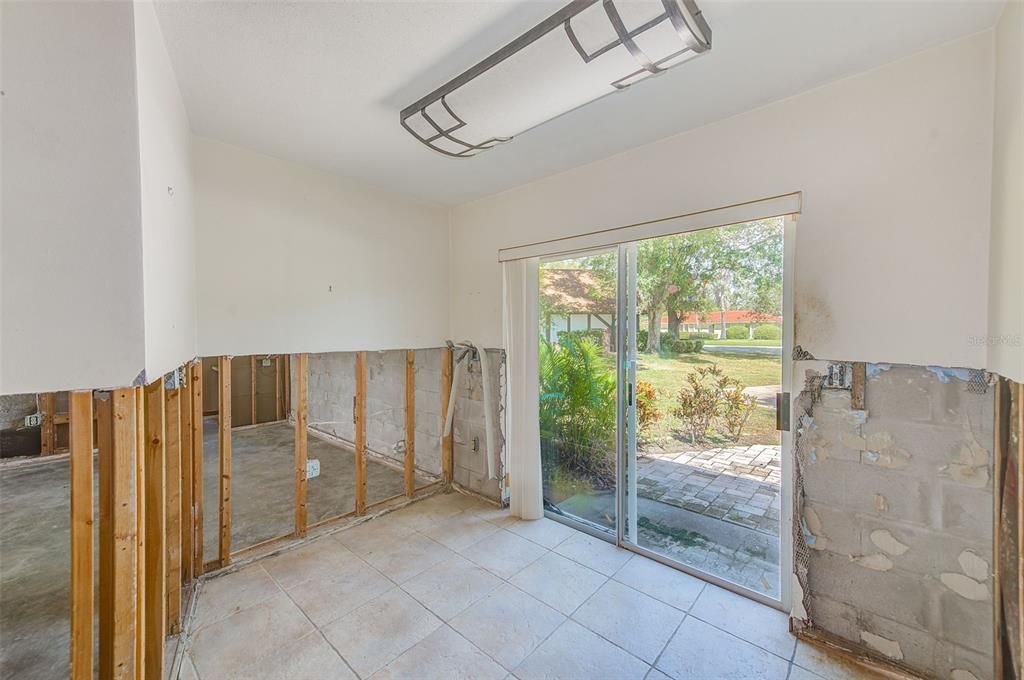 For Sale: $599,000 (4 beds, 3 baths, 2002 Square Feet)