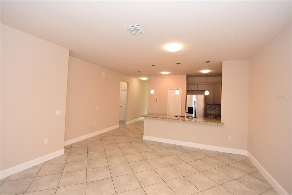 En Renta: $1,850 (4 camas, 2 baños, 1524 Pies cuadrados)