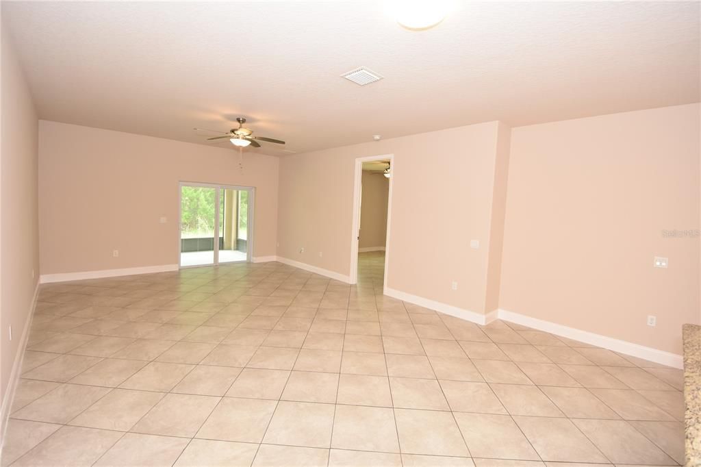 En Renta: $1,850 (4 camas, 2 baños, 1524 Pies cuadrados)