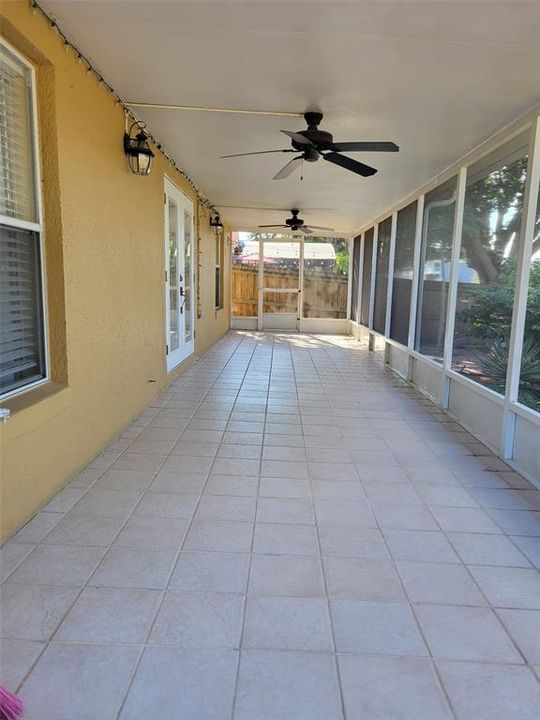 Active With Contract: $2,000 (3 beds, 2 baths, 1283 Square Feet)