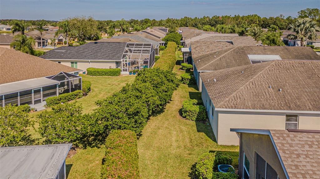 For Sale: $299,900 (3 beds, 3 baths, 1577 Square Feet)