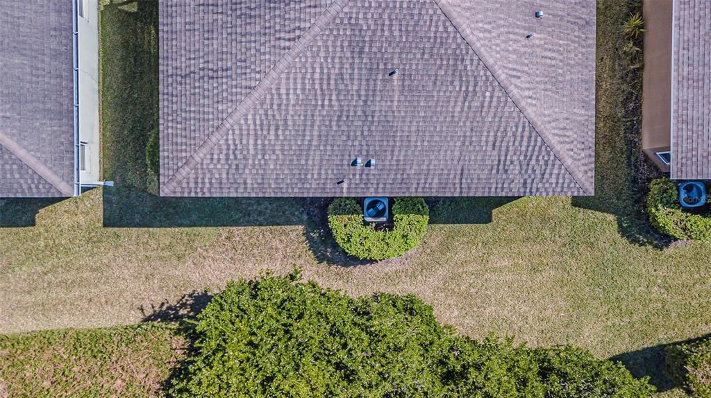 For Sale: $299,900 (3 beds, 3 baths, 1577 Square Feet)