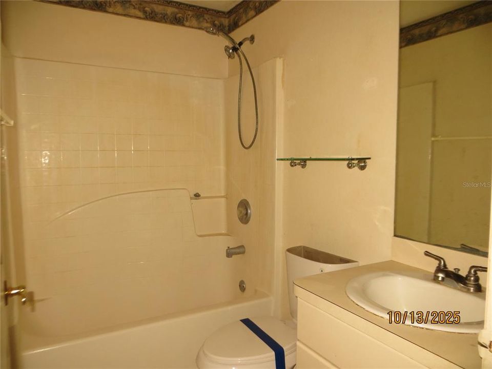 На продажу: $238,000 (3 спален, 2 ванн, 1381 Квадратных фут)