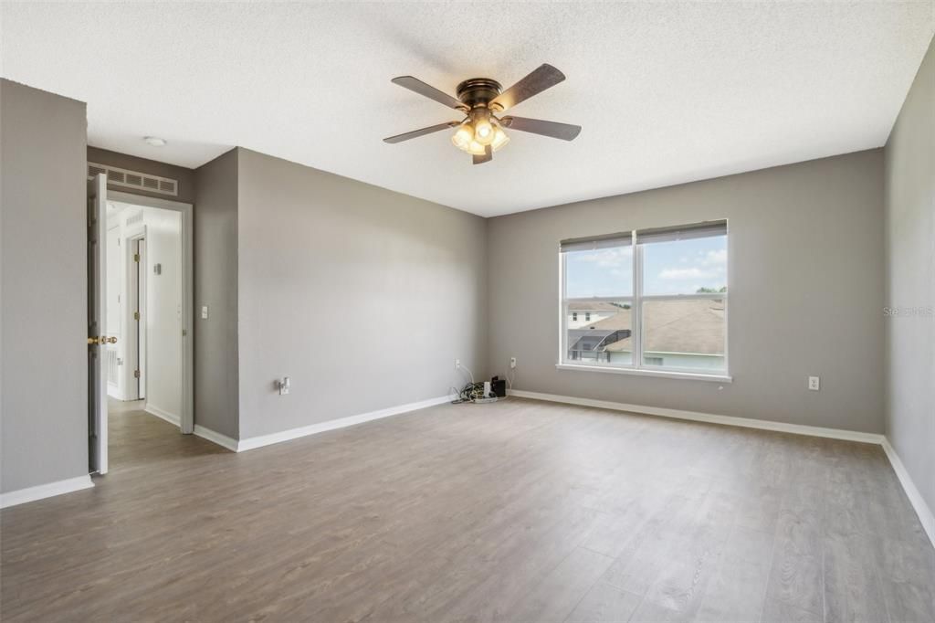 For Sale: $429,000 (4 beds, 2 baths, 2222 Square Feet)