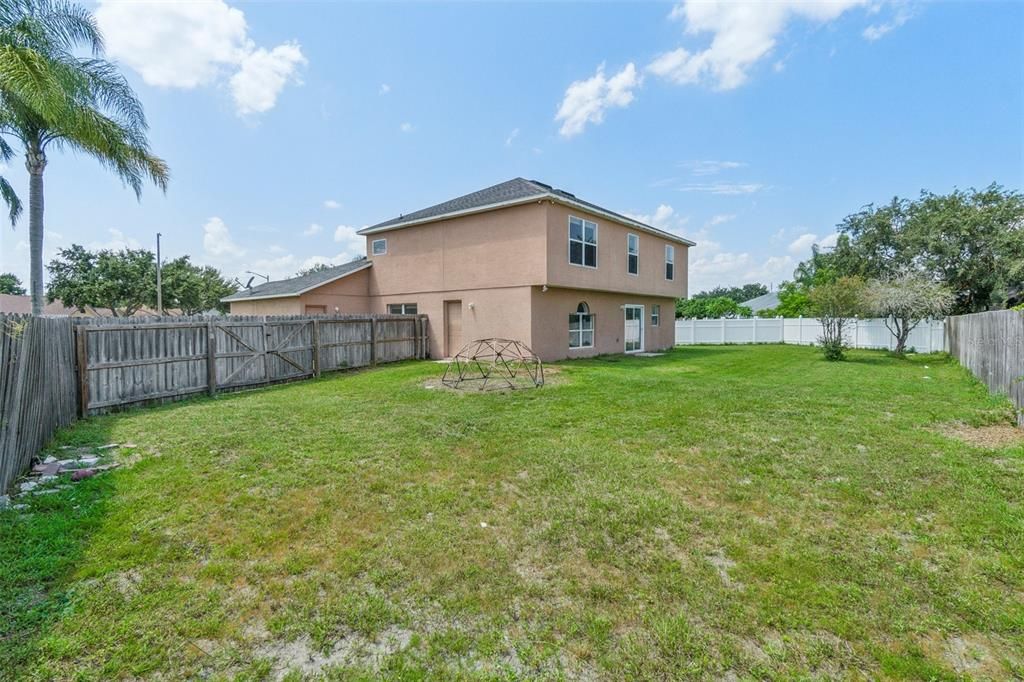 For Sale: $429,000 (4 beds, 2 baths, 2222 Square Feet)