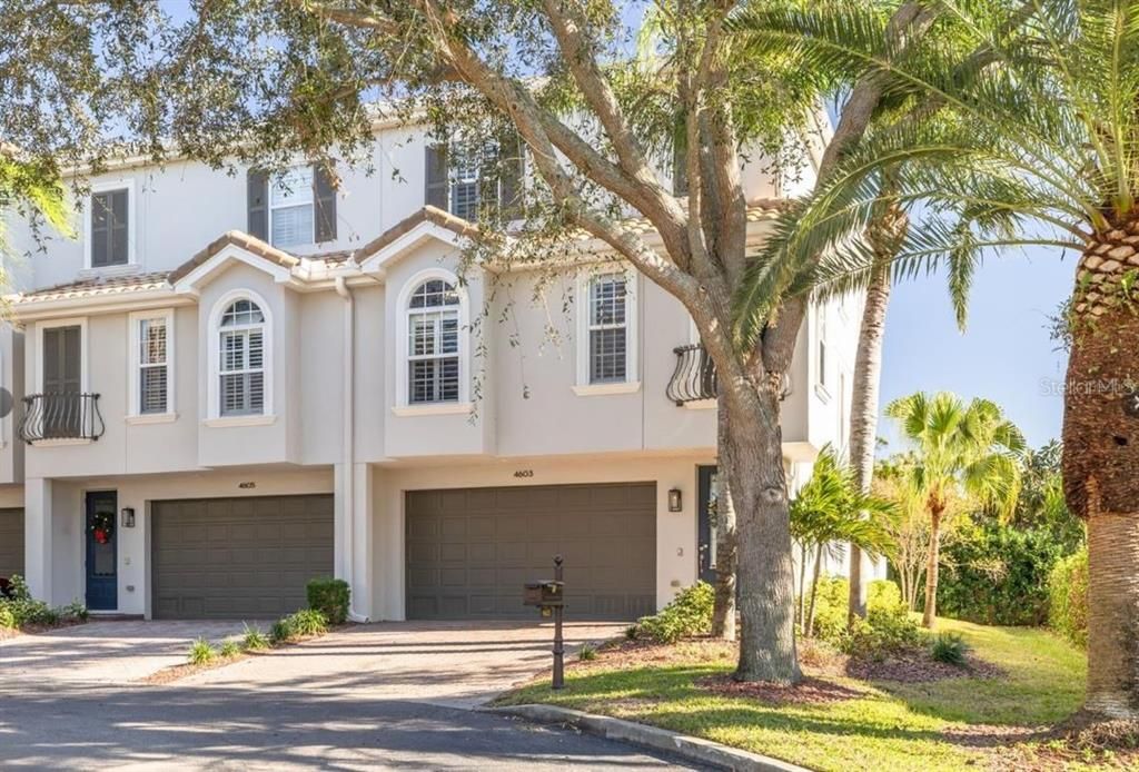 For Rent: $5,100 (4 beds, 4 baths, 2788 Square Feet)