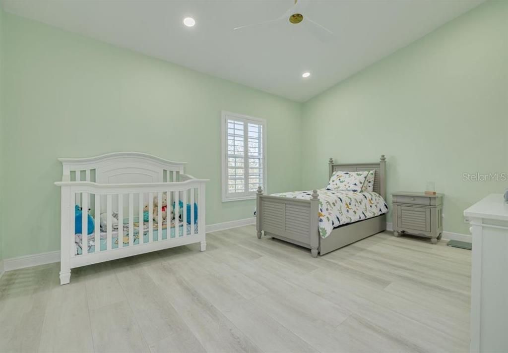 For Rent: $5,100 (4 beds, 4 baths, 2788 Square Feet)