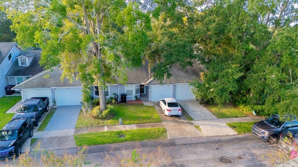 For Sale: $300,000 (2 beds, 2 baths, 1382 Square Feet)