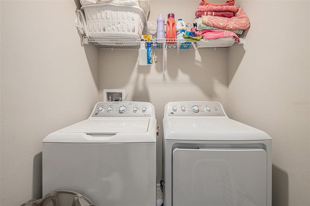 待售: $298,000 (2 贝兹, 2 浴室, 1548 平方英尺)