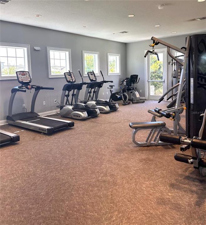 待售: $298,000 (2 贝兹, 2 浴室, 1548 平方英尺)