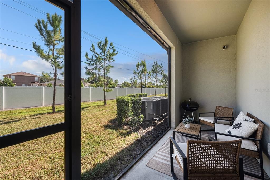 待售: $298,000 (2 贝兹, 2 浴室, 1548 平方英尺)