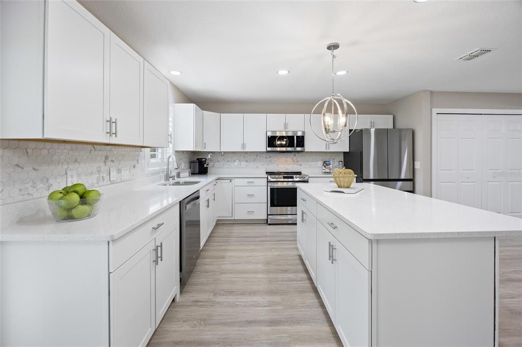 На продажу: $490,525 (4 спален, 3 ванн, 3010 Квадратных фут)