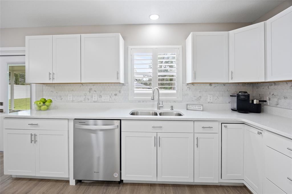 На продажу: $490,525 (4 спален, 3 ванн, 3010 Квадратных фут)