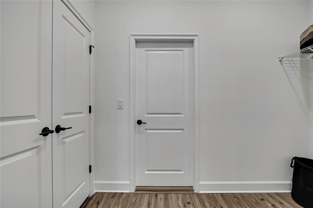 En Venta: $398,990 (4 camas, 3 baños, 2061 Pies cuadrados)