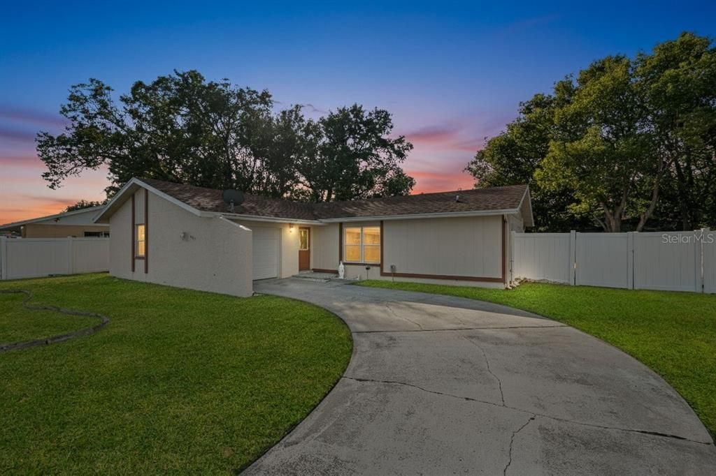 Recently Sold: $254,000 (2 beds, 2 baths, 1184 Square Feet)