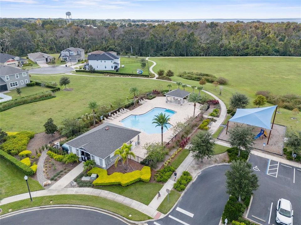 待售: $639,990 (5 贝兹, 4 浴室, 3202 平方英尺)