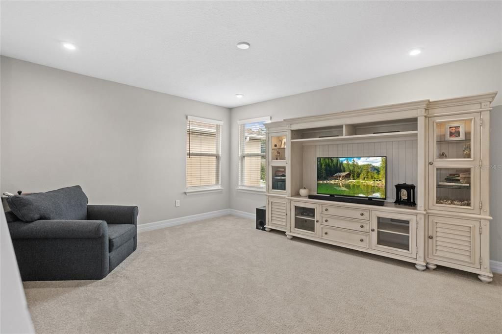 待售: $639,990 (5 贝兹, 4 浴室, 3202 平方英尺)