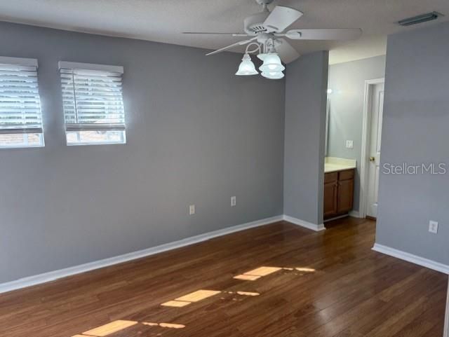 В аренду: $4,000 (5 спален, 4 ванн, 3360 Квадратных фут)