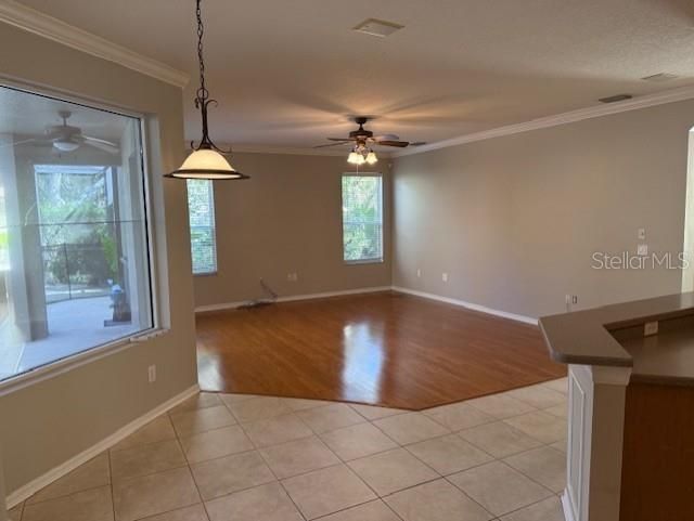 В аренду: $4,000 (5 спален, 4 ванн, 3360 Квадратных фут)