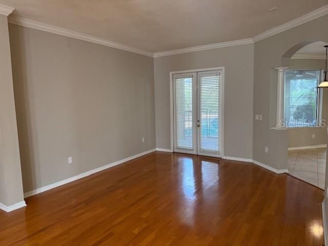 В аренду: $4,000 (5 спален, 4 ванн, 3360 Квадратных фут)