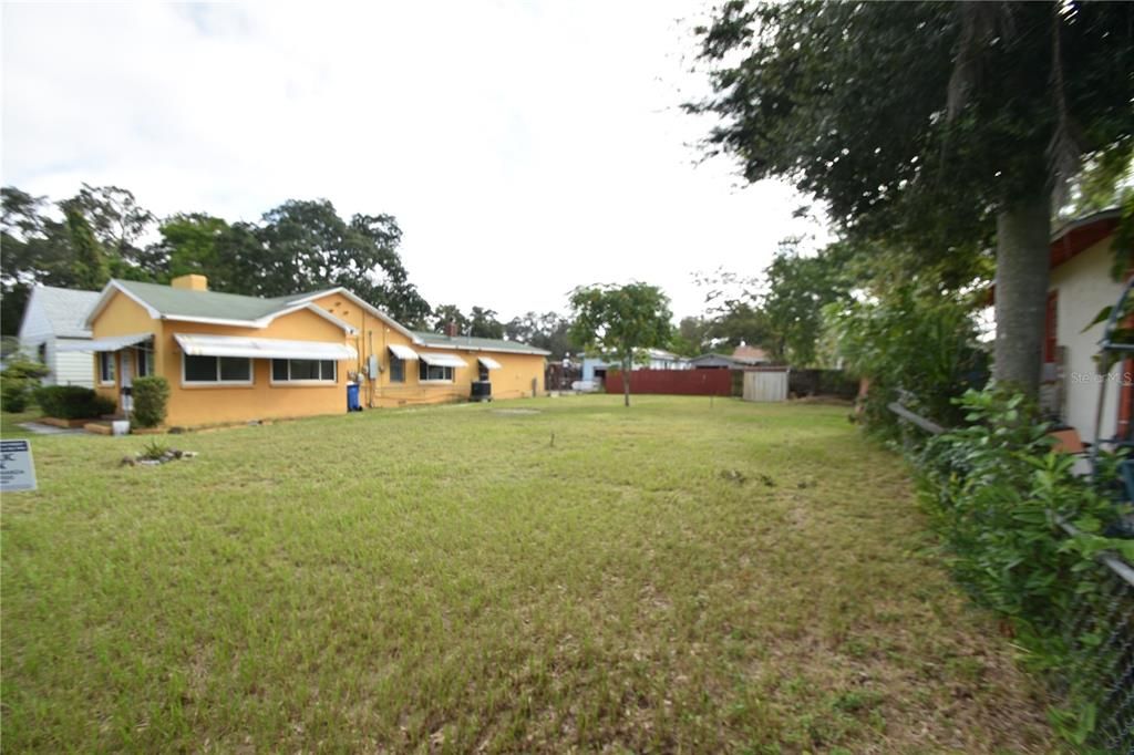 Под контрактом: $80,000 (0.12 acres)