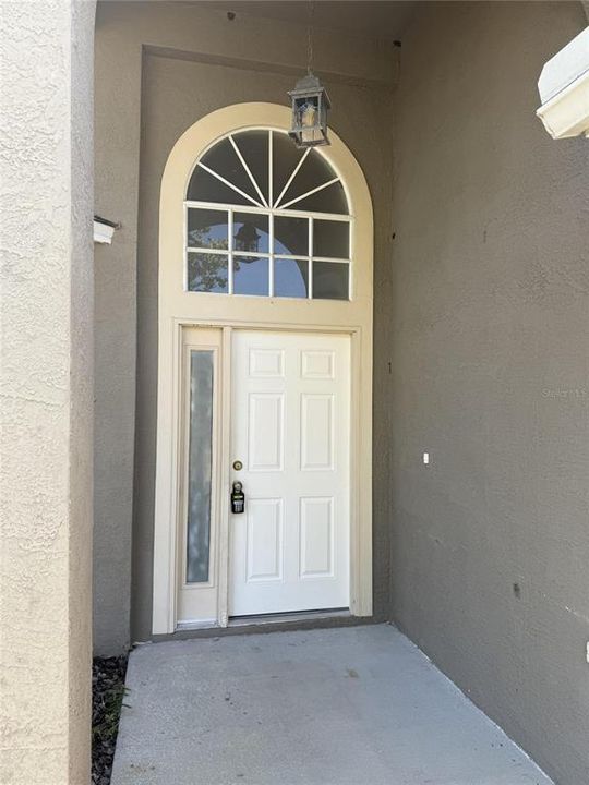 For Rent: $2,895 (6 beds, 3 baths, 2806 Square Feet)