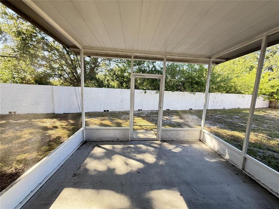 For Rent: $2,895 (6 beds, 3 baths, 2806 Square Feet)