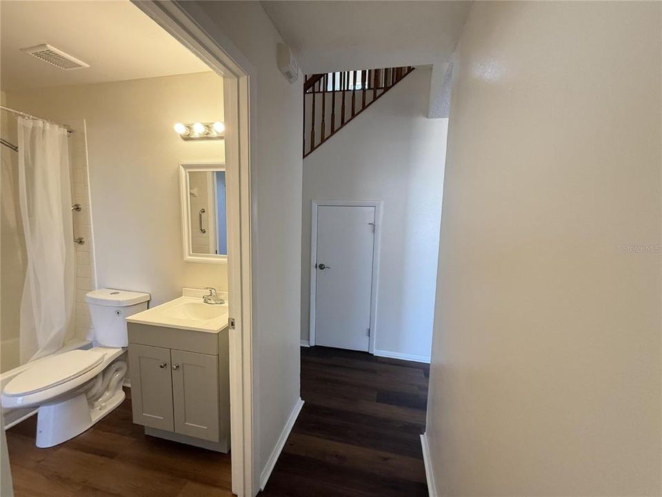 For Rent: $2,895 (6 beds, 3 baths, 2806 Square Feet)