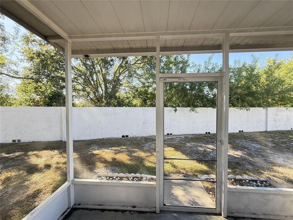 For Rent: $2,895 (6 beds, 3 baths, 2806 Square Feet)