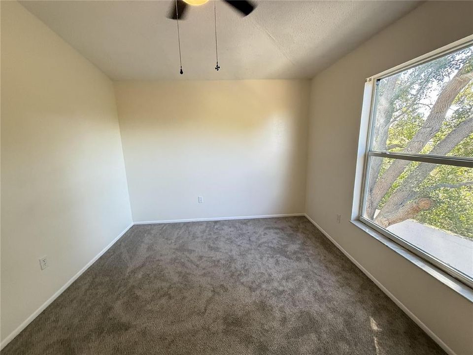 For Rent: $2,895 (6 beds, 3 baths, 2806 Square Feet)