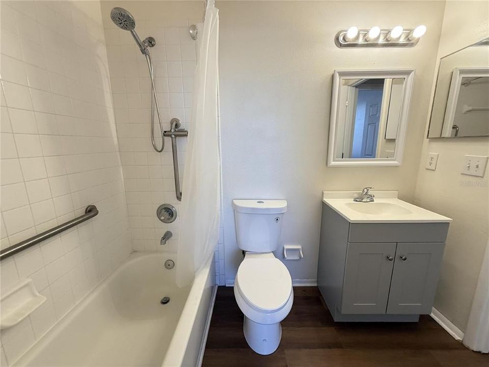 For Rent: $2,895 (6 beds, 3 baths, 2806 Square Feet)