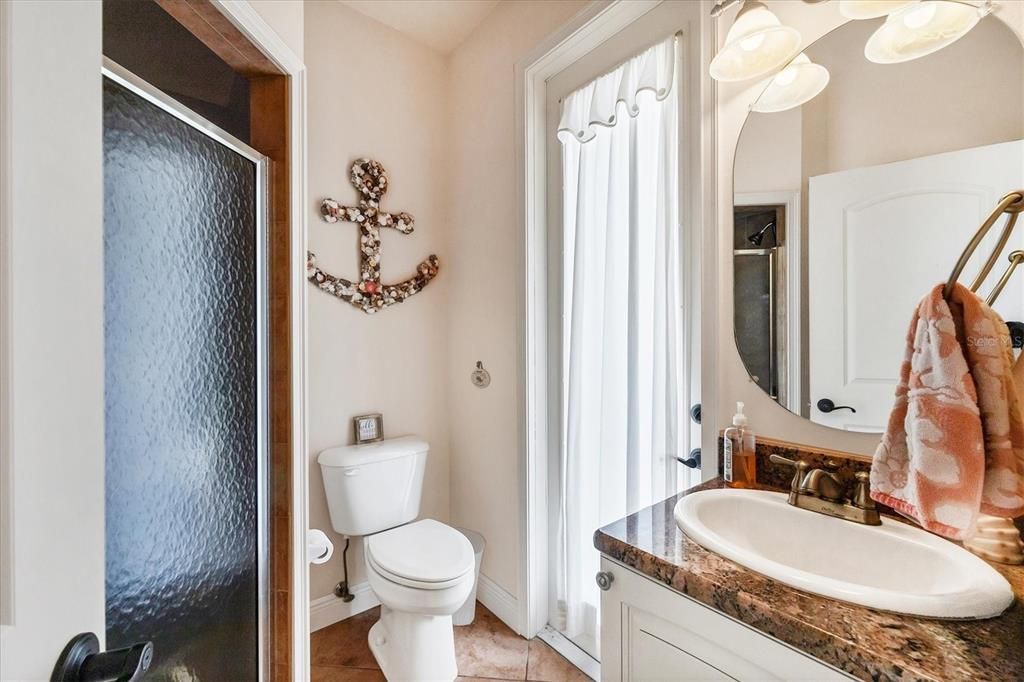 For Sale: $671,000 (3 beds, 3 baths, 2286 Square Feet)