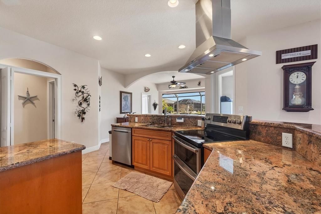 For Sale: $671,000 (3 beds, 3 baths, 2286 Square Feet)