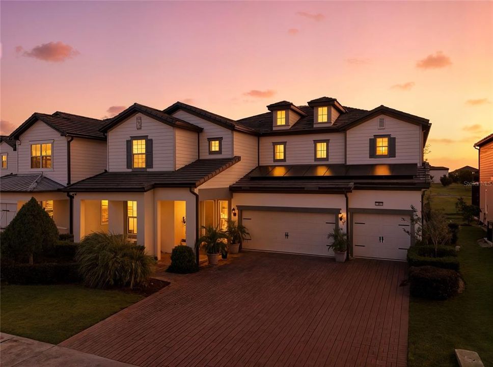 На продажу: $1,580,000 (6 спален, 5 ванн, 4688 Квадратных фут)