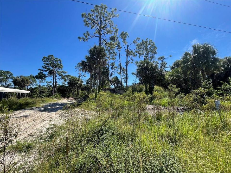 En Venta: $99,900 (0.23 acres)