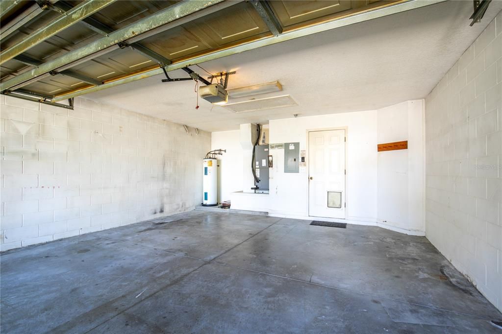 На продажу: $285,900 (3 спален, 2 ванн, 1304 Квадратных фут)