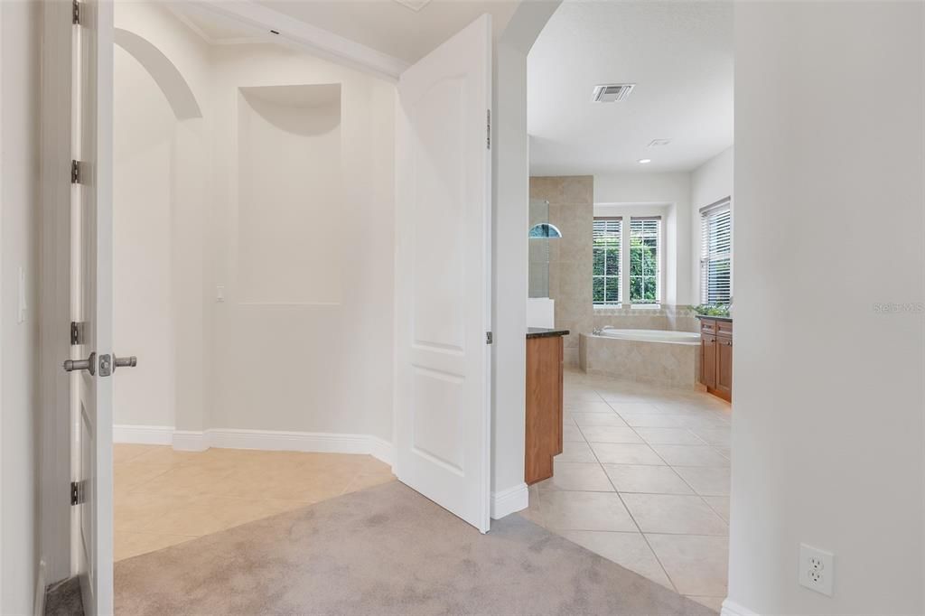 For Sale: $915,000 (5 beds, 4 baths, 3610 Square Feet)