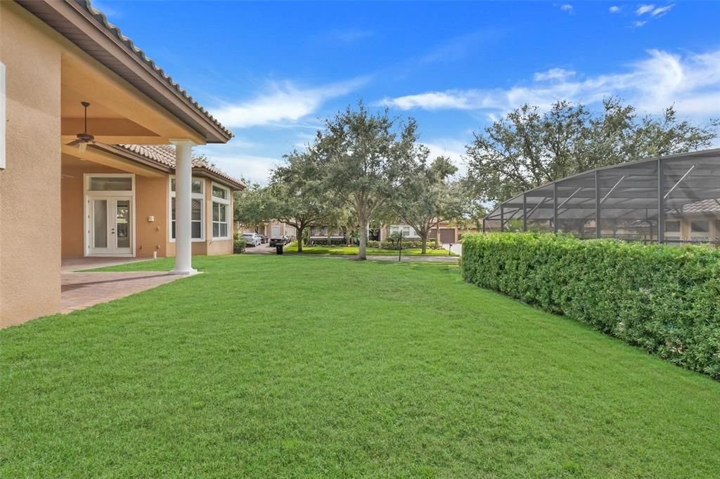 For Sale: $915,000 (5 beds, 4 baths, 3610 Square Feet)