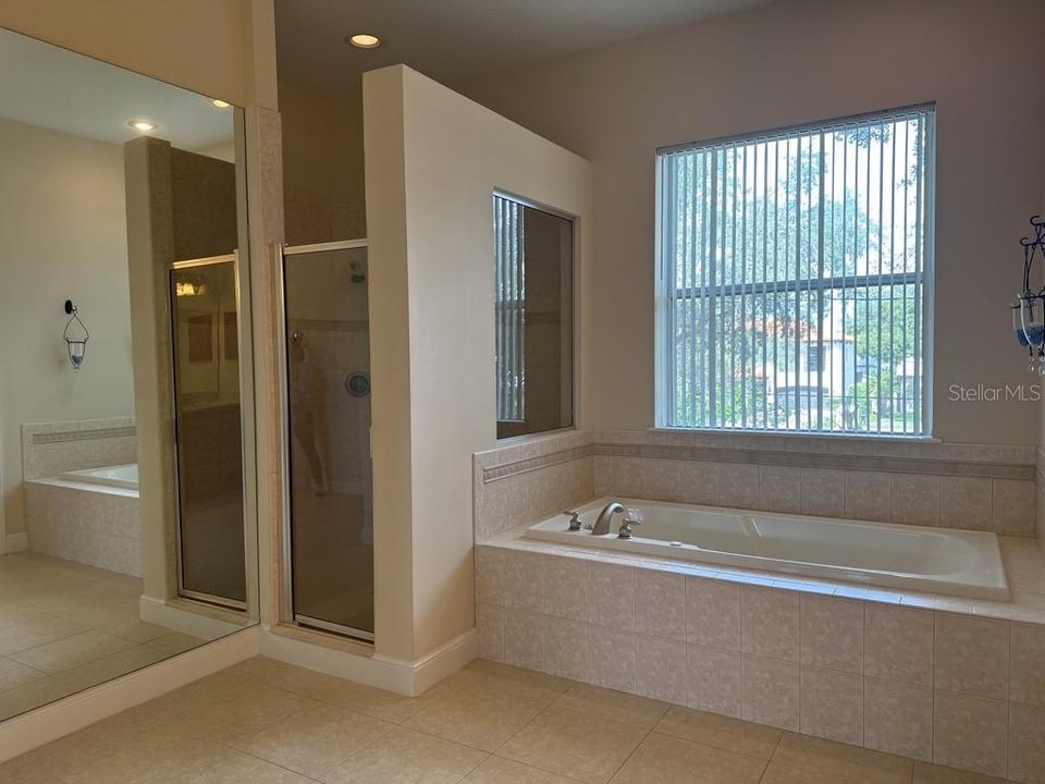 For Rent: $6,800 (4 beds, 3 baths, 3206 Square Feet)