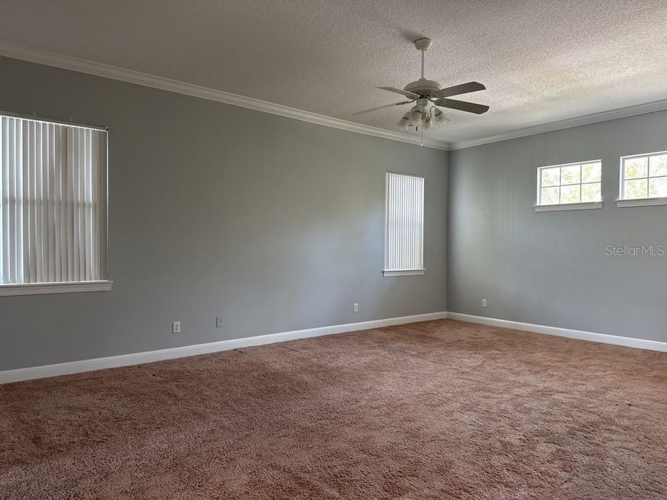 For Rent: $6,800 (4 beds, 3 baths, 3206 Square Feet)