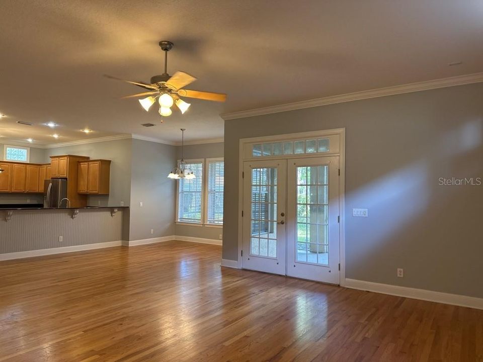 For Rent: $6,800 (4 beds, 3 baths, 3206 Square Feet)