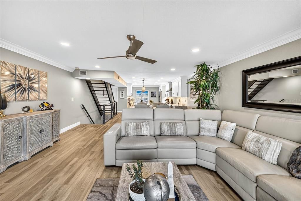 En Venta: $599,000 (2 camas, 2 baños, 1475 Pies cuadrados)