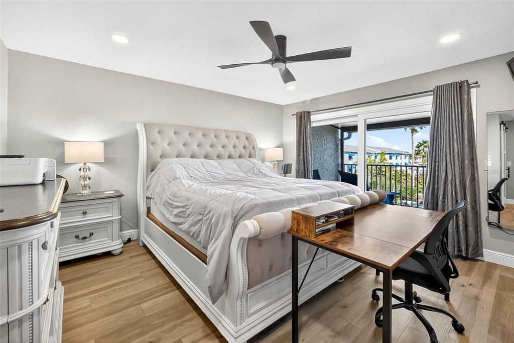 En Venta: $599,000 (2 camas, 2 baños, 1475 Pies cuadrados)