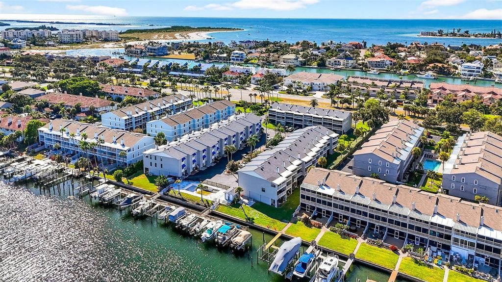 En Venta: $599,000 (2 camas, 2 baños, 1475 Pies cuadrados)