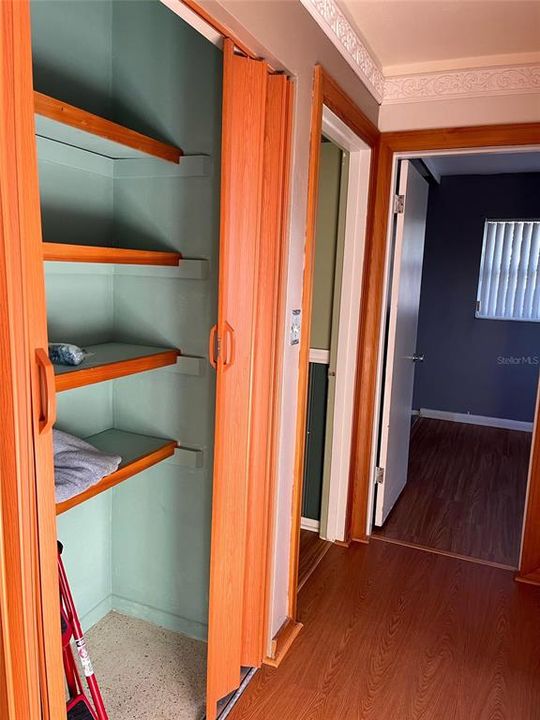 待售: $272,900 (3 贝兹, 2 浴室, 1406 平方英尺)