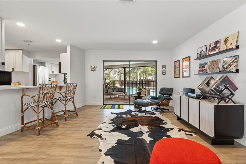 Active With Contract: $715,000 (5 beds, 3 baths, 2634 Square Feet)