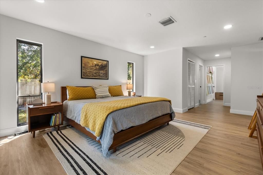 Active With Contract: $715,000 (5 beds, 3 baths, 2634 Square Feet)