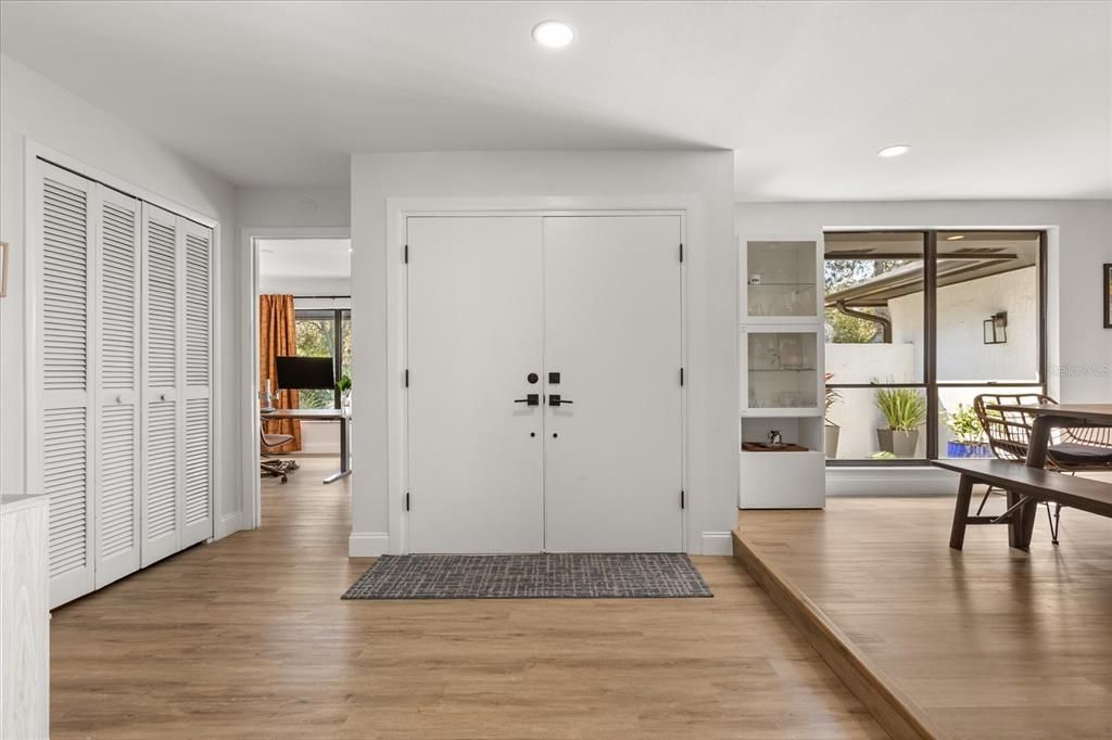 Active With Contract: $715,000 (5 beds, 3 baths, 2634 Square Feet)